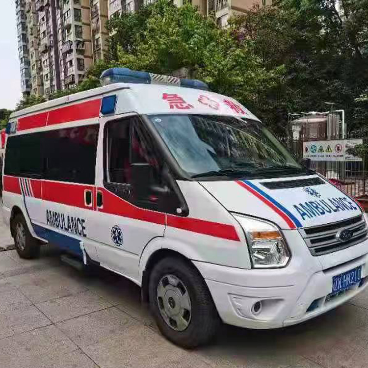 长城区长途救护车护送病人返乡